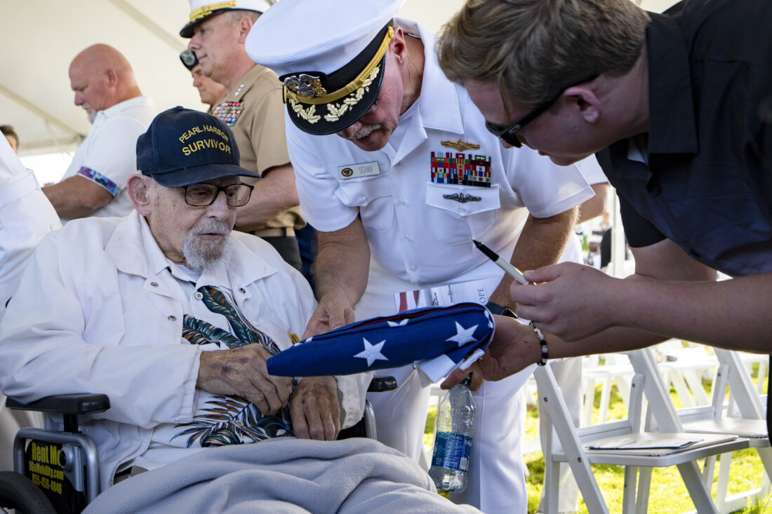 Centenarian survivors of Pearl Harbor attack return to honor those who ...